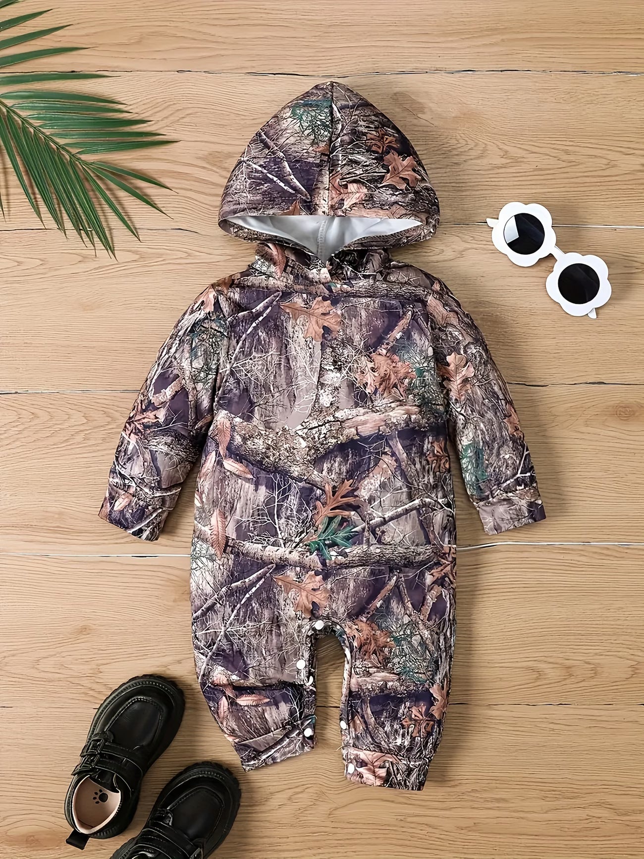 Camouflage baby romper